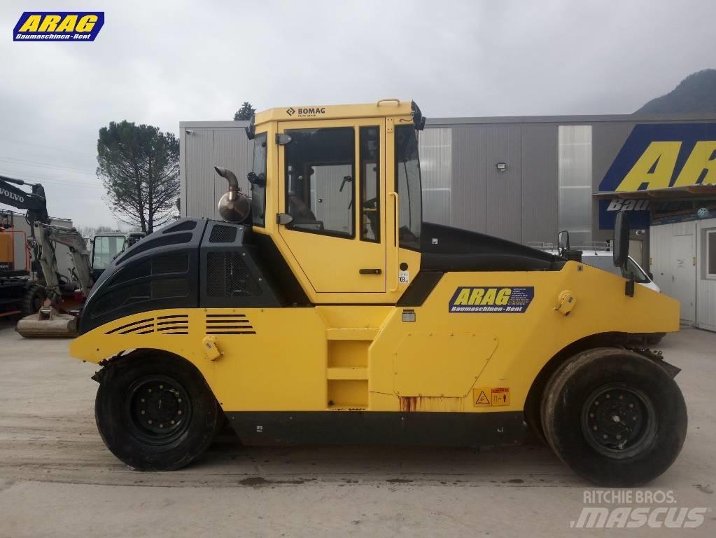 Bomag BW 24 R H Пневматични гумени  ролки

