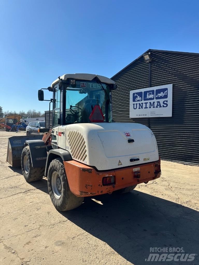Terex TL80 Мини товарачи