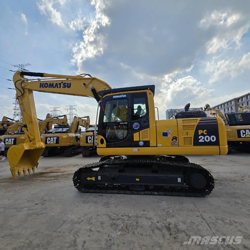 Komatsu PC 200-8 Верижен екскаватор