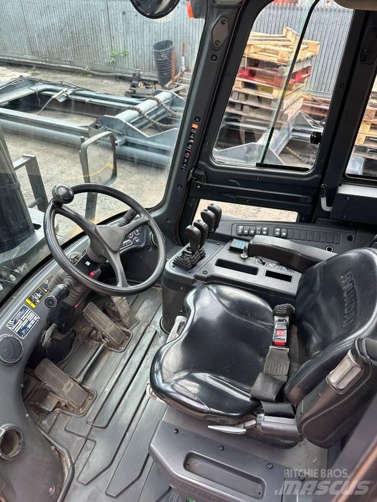 Hyundai 70 D-9 Дизелови камиони