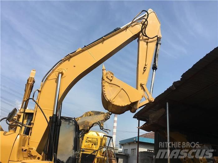 CAT 320 D Верижен екскаватор