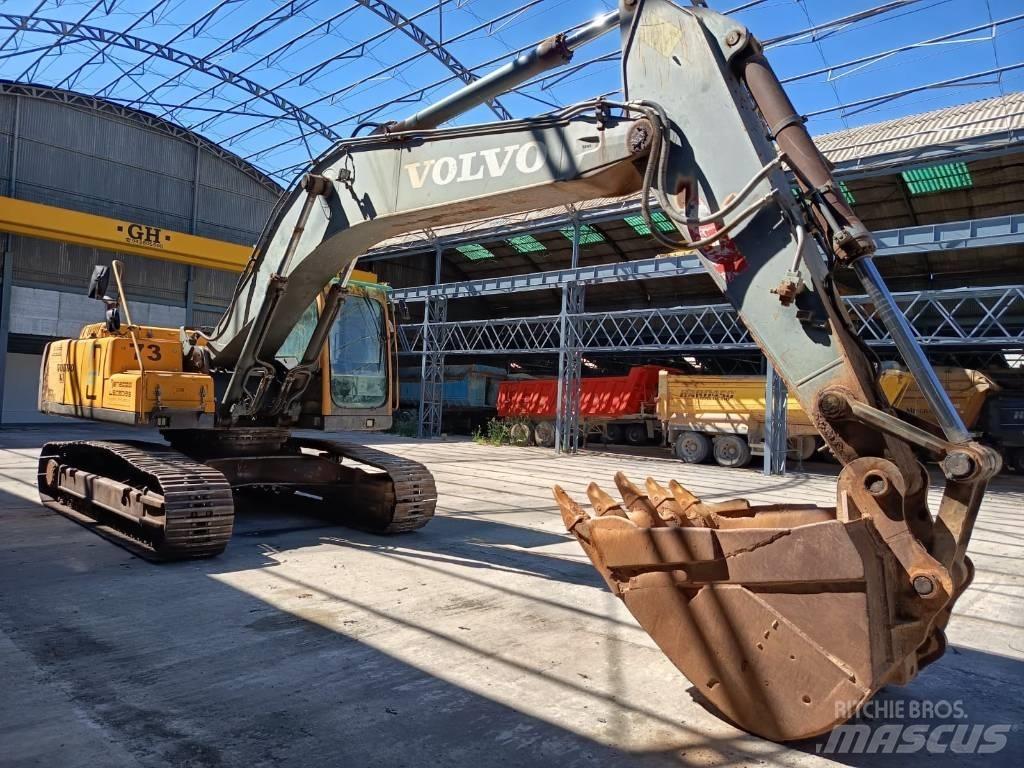 Volvo 290 Верижен екскаватор