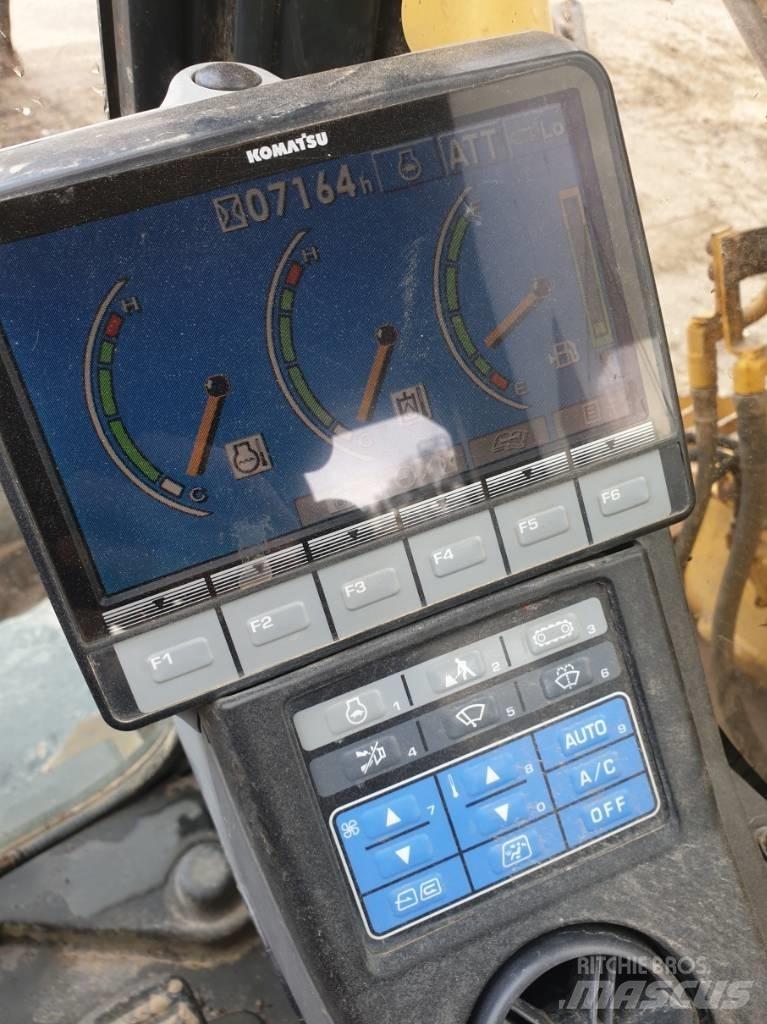 Komatsu PC138US-8 Верижен екскаватор