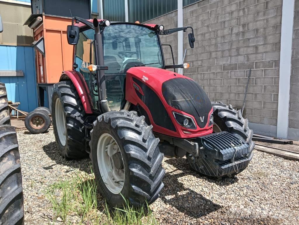 Valtra A 114 Трактори