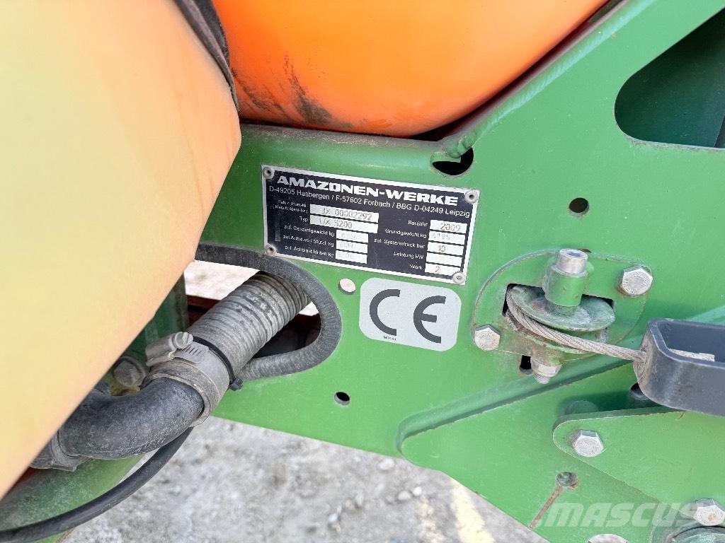 Amazone UX 5200 36m Прикачни пръскачки
