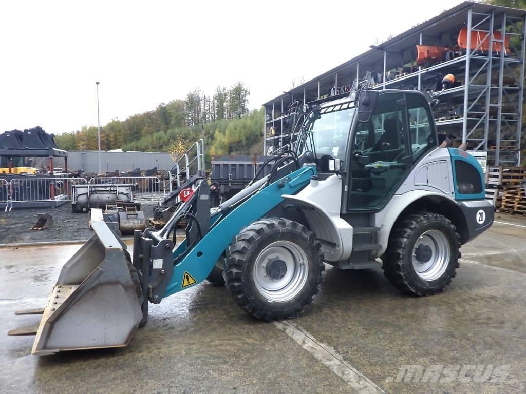 Kramer 8115 Колесни товарачи