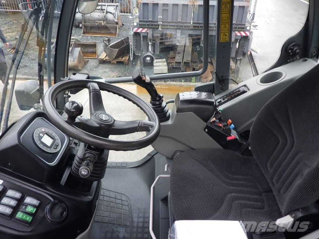 Kramer 8115 Колесни товарачи