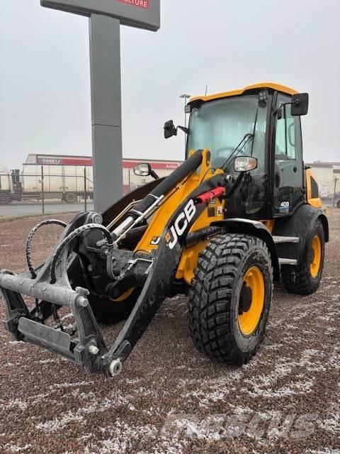 JCB 409 Колесни товарачи