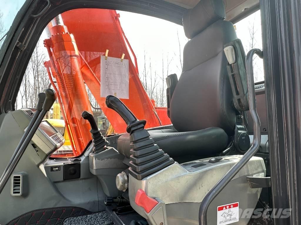 Doosan DX160LC Верижен екскаватор