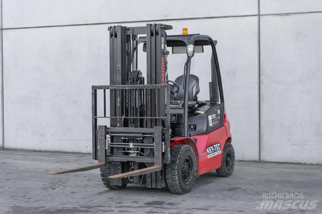 Manitou MI 25 D Дизелови камиони