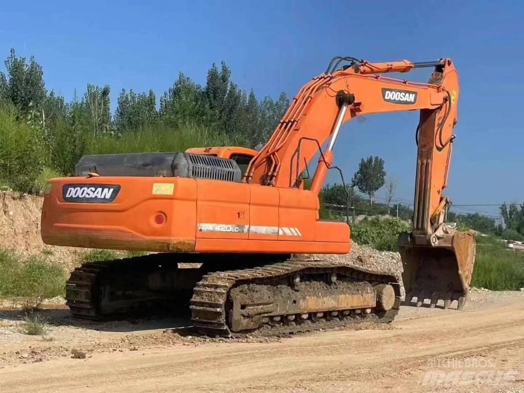Doosan DX 420 Верижен екскаватор
