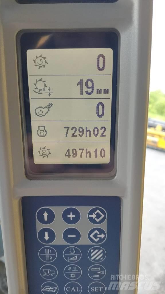 New Holland TC 5070 Комбайни