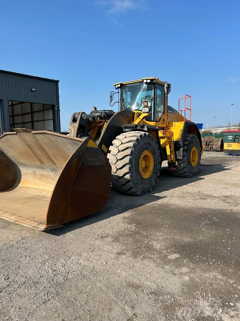 Volvo L 260 H Колесни товарачи
