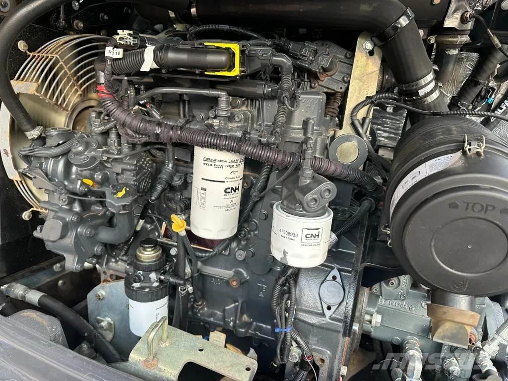 CASE 21F Колесни товарачи