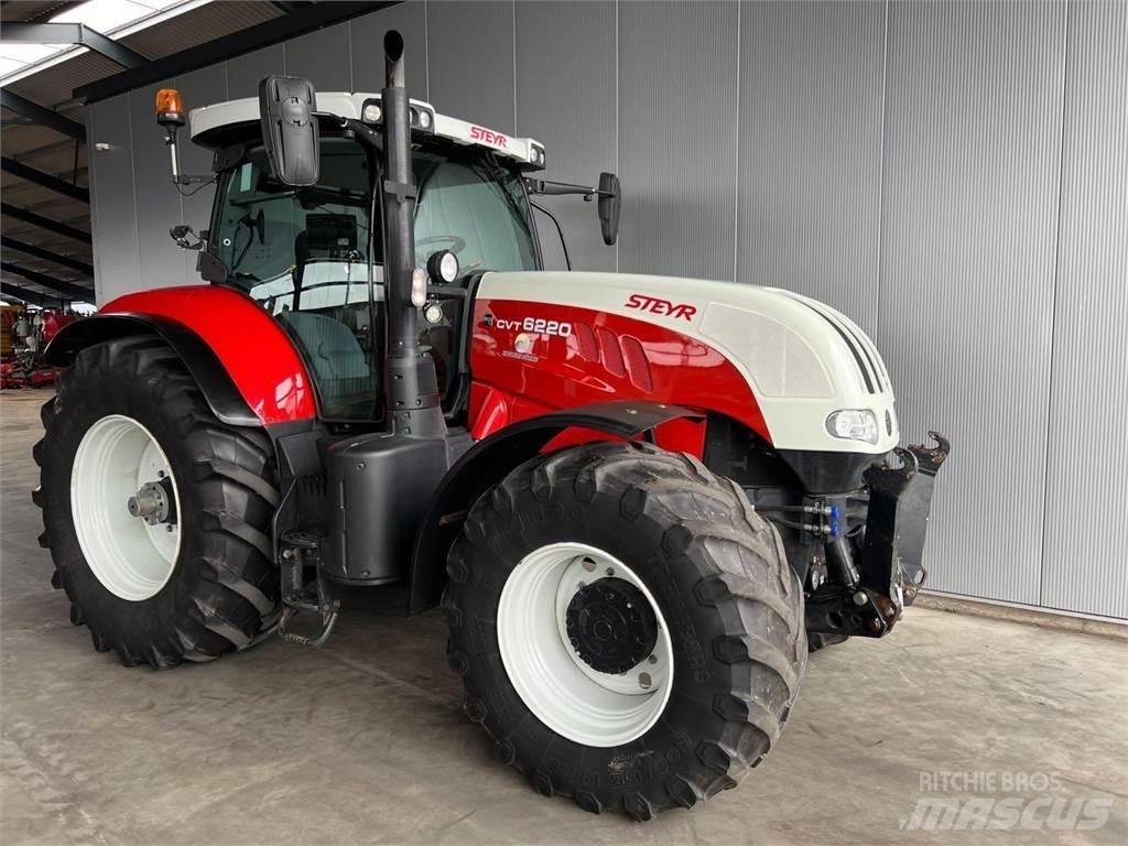 Steyr CVT 6220 Трактори