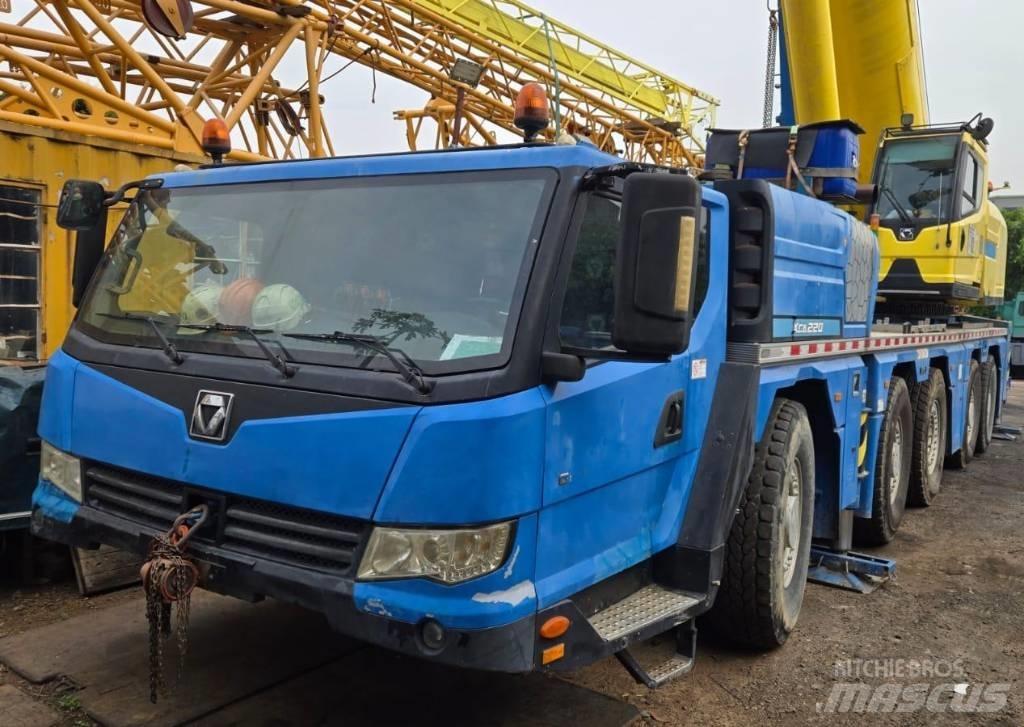 XCMG XCA 220 Всъдеходни кранове