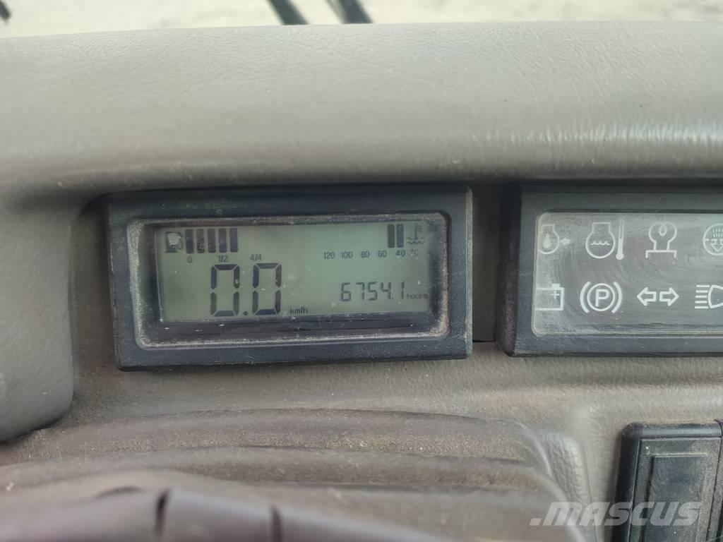 Manitou MRT1635 Телескопични товарачи