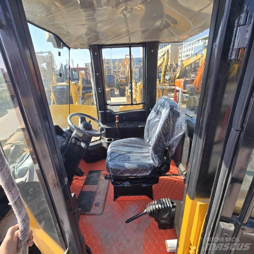 SDLG LG 955 F Колесни товарачи