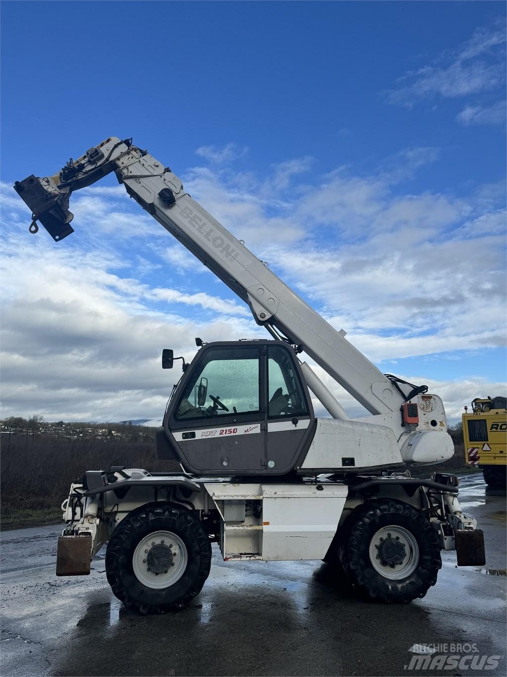 Manitou MRT 2150 Телескопични товарачи