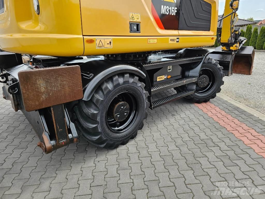 CAT M 316 F Колесни екскаватори