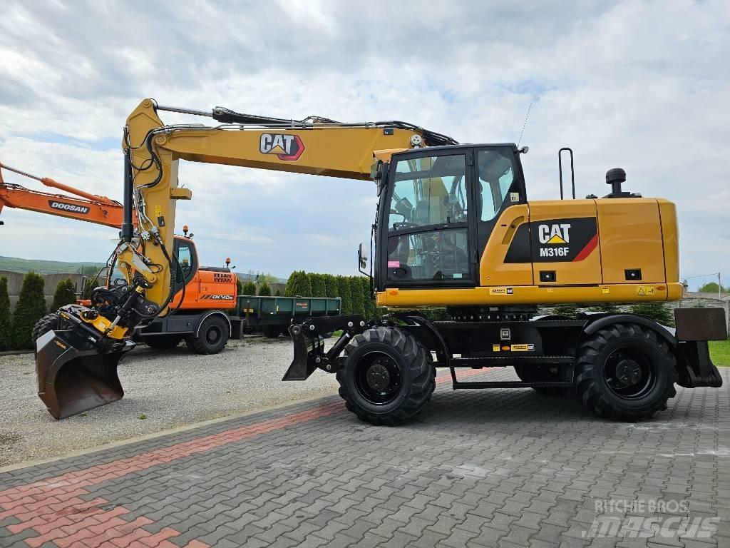 CAT M 316 F Колесни екскаватори