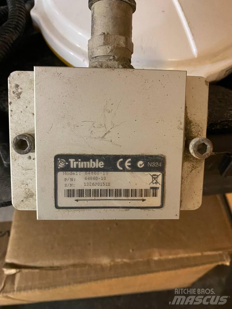 Trimble CB460 vals Уреди, средства за измерване и автоматизация
