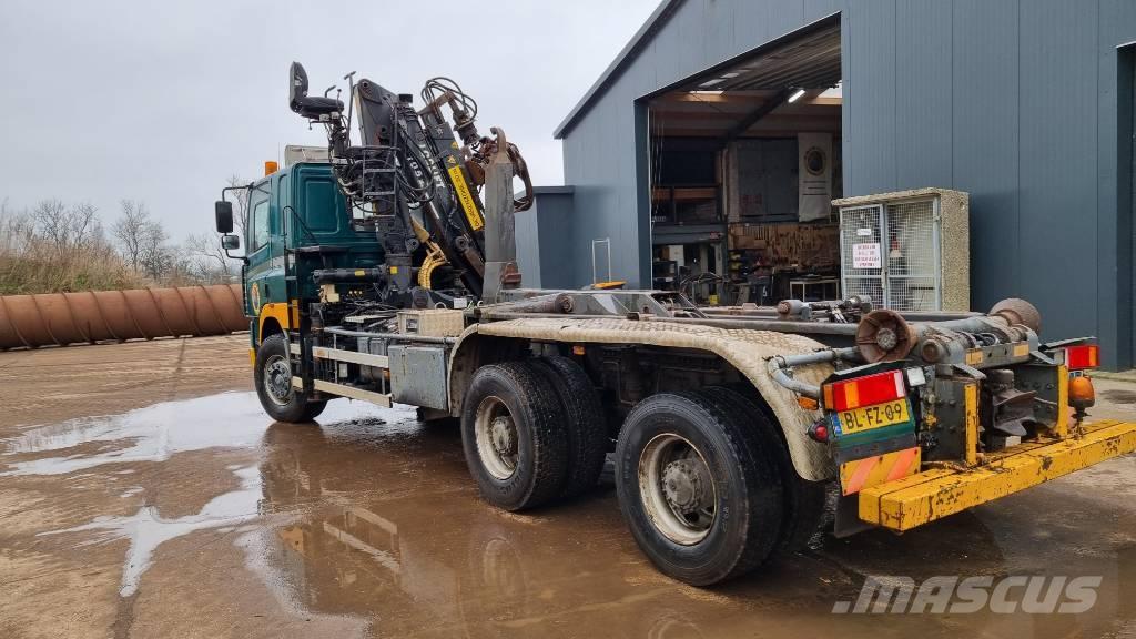 Ginaf M 3232-S Камиони с кран с кука