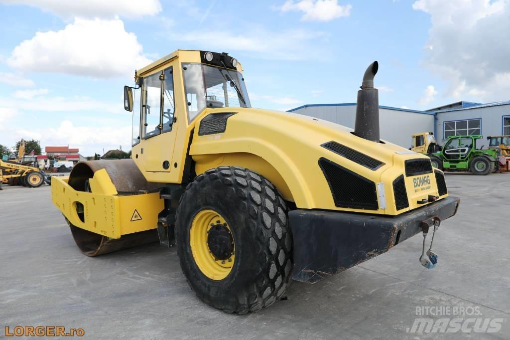Bomag BW 219 D H-4 Еднобарабанни ролки
