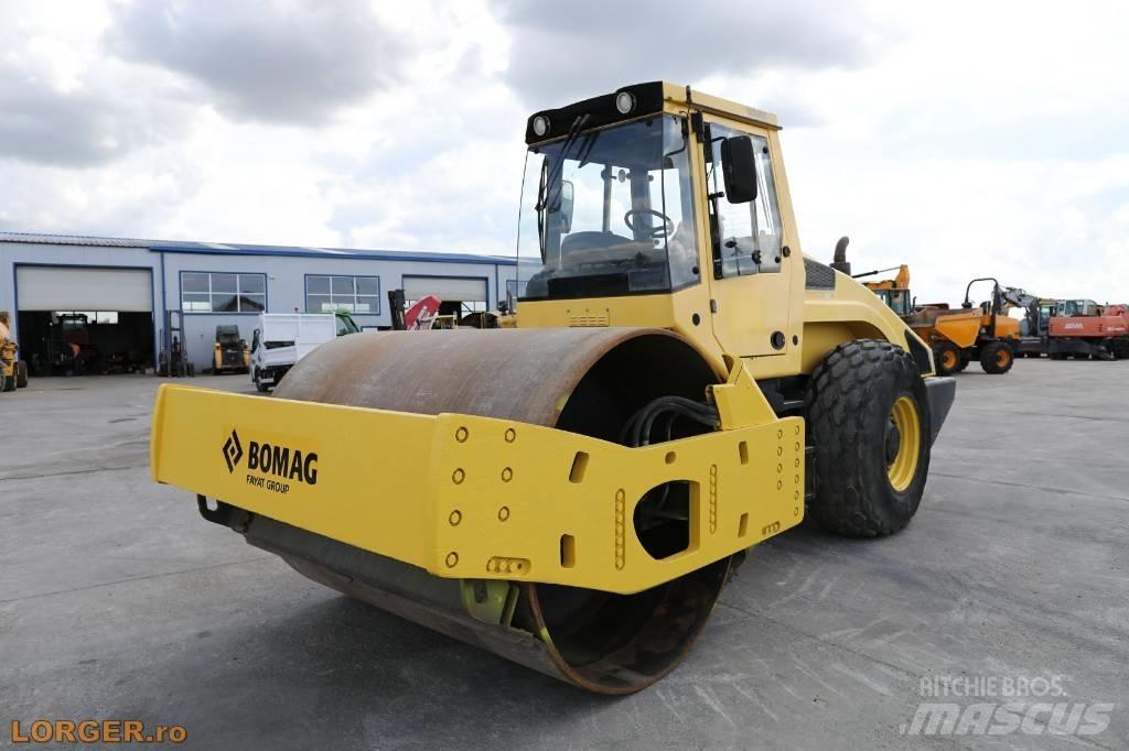 Bomag BW 219 D H-4 Еднобарабанни ролки
