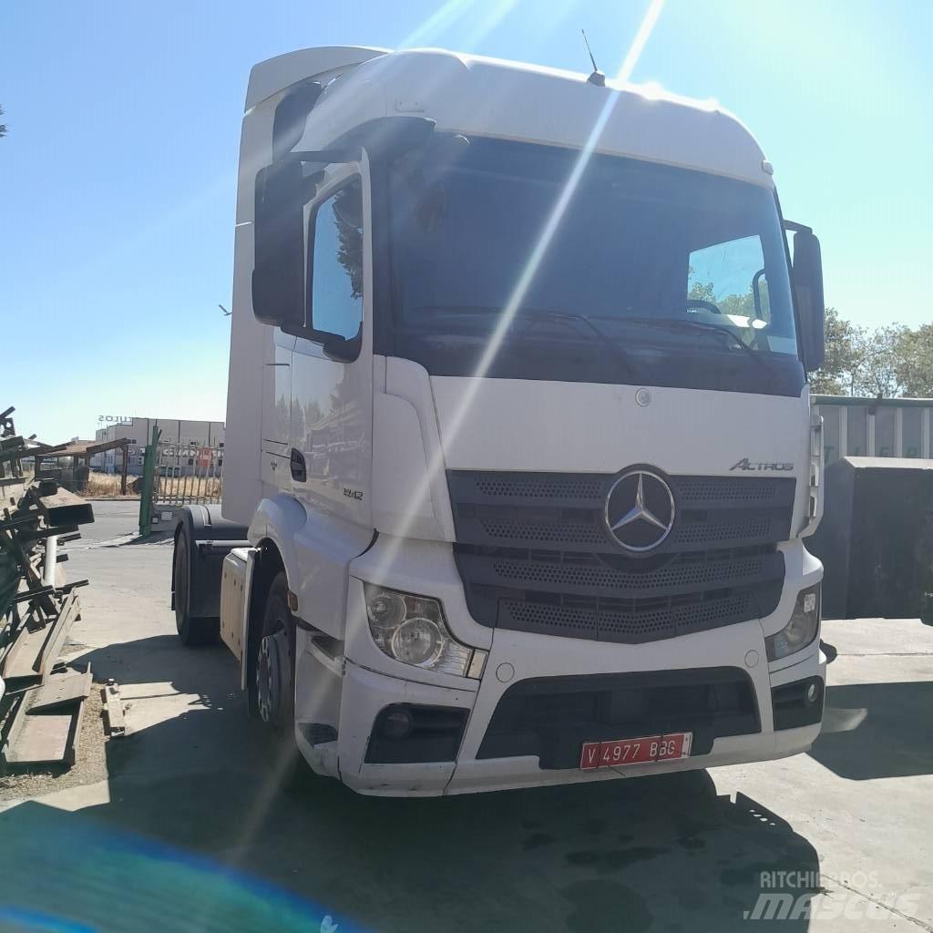 Mercedes-Benz 1842 Влекачи