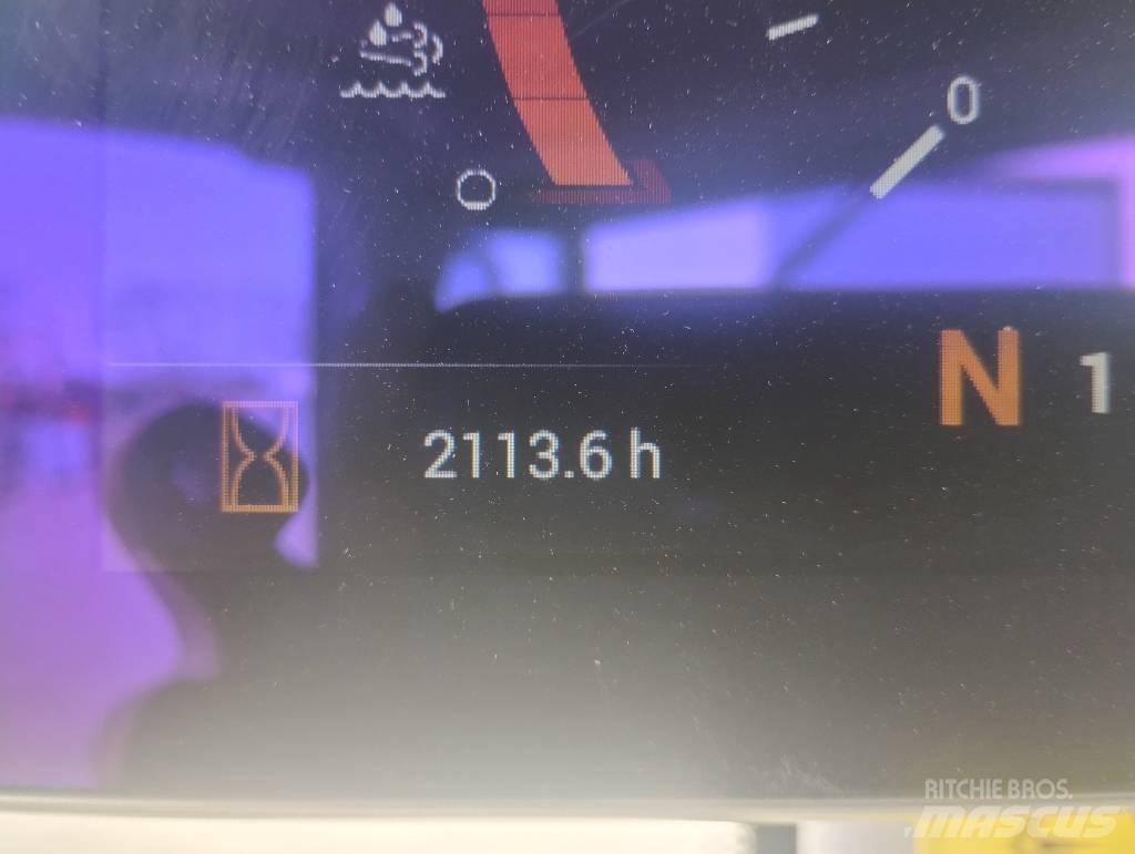 New Holland W130D LR Колесни товарачи