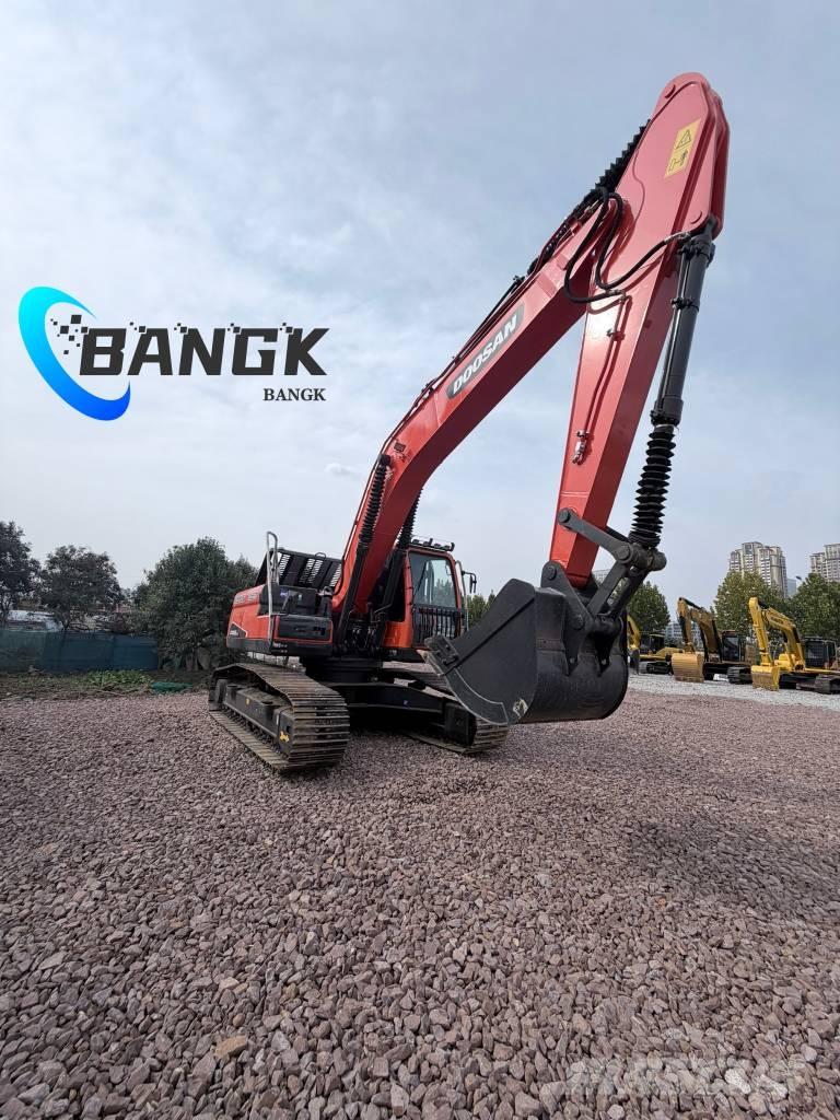 Doosan DX 225 LC Верижен екскаватор