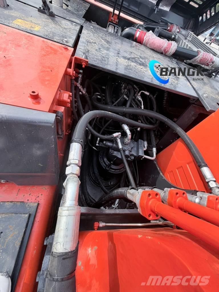 Doosan DX 225 LC Верижен екскаватор