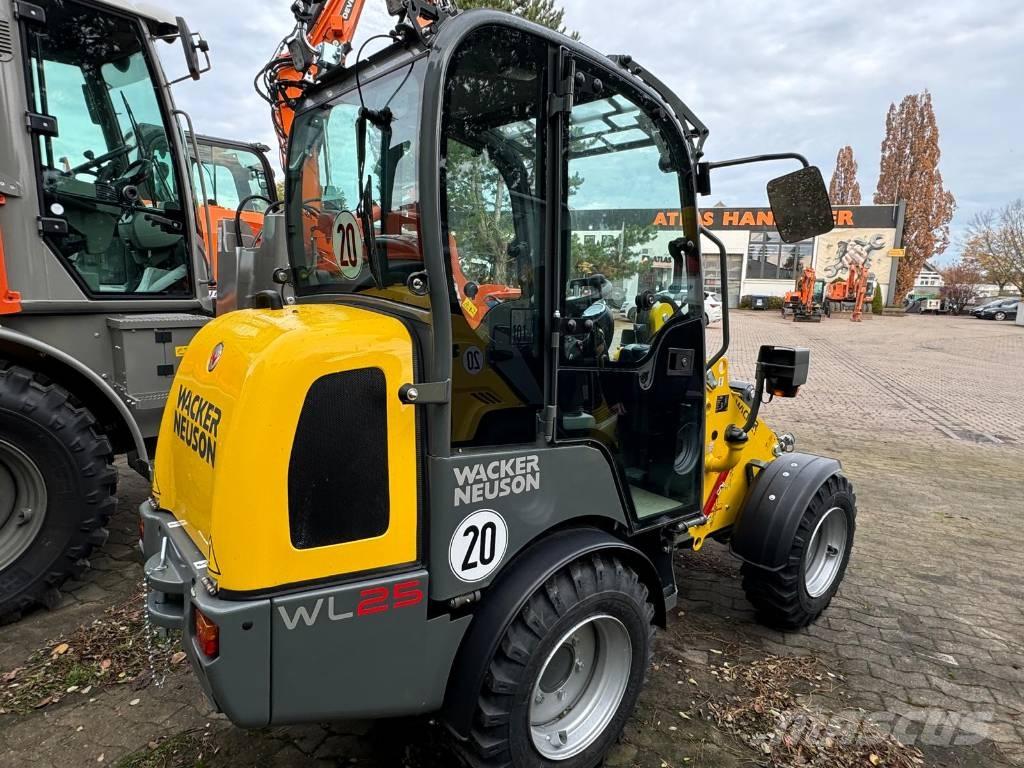 Wacker Neuson WL 25 Колесни товарачи