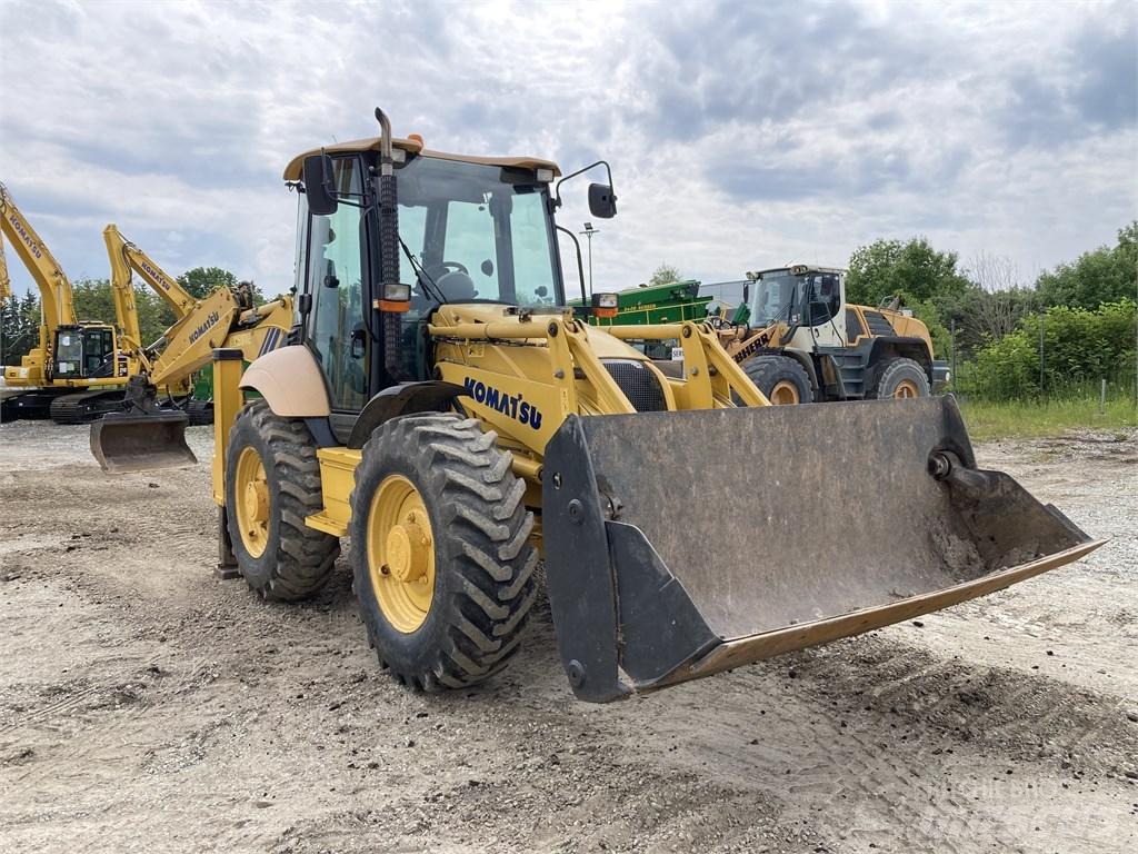 Komatsu WB93S-5E0 Товарач със заден ексватор