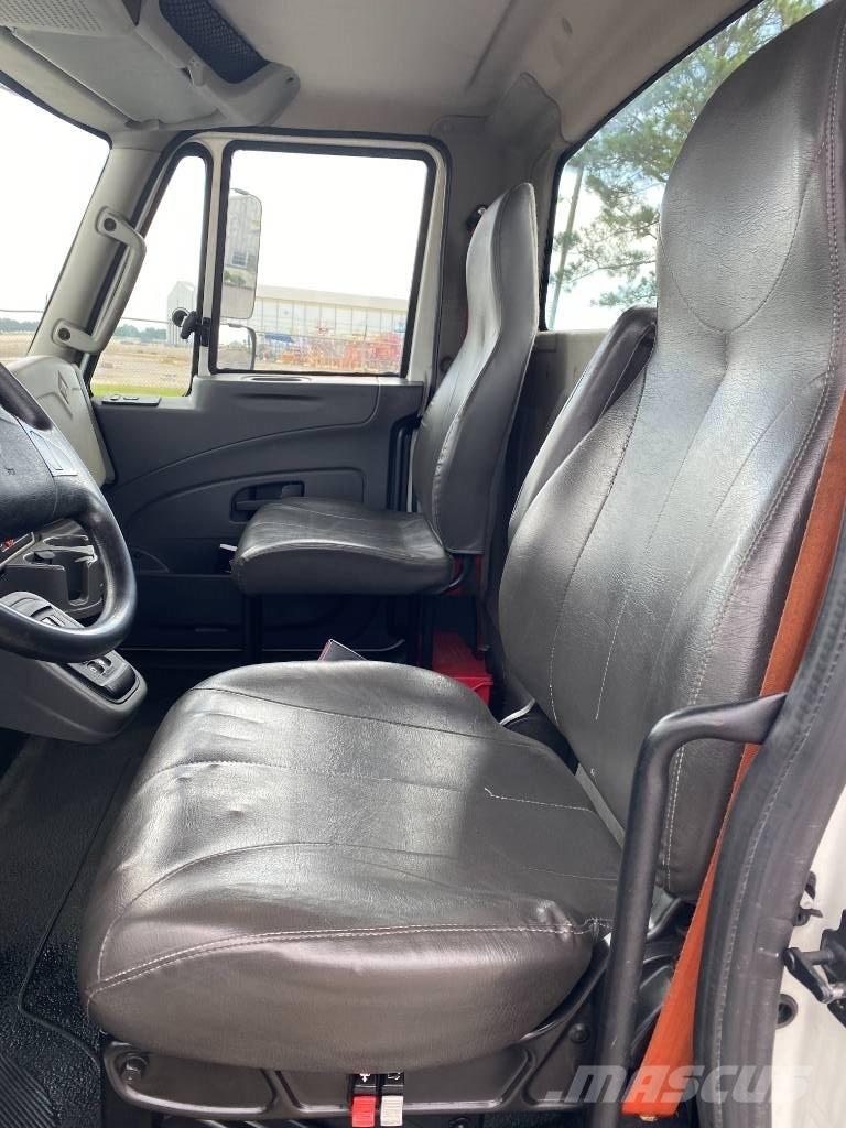 International MV607 Влекачи