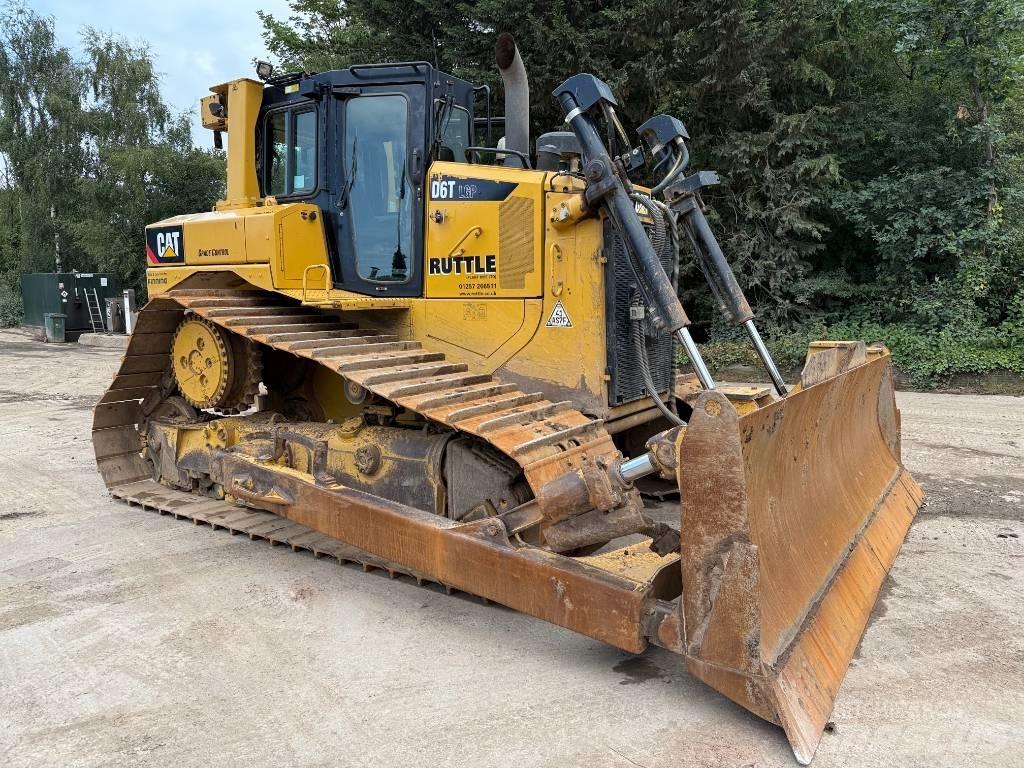 CAT D 6 T LGP Верижни булдозери
