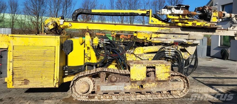 Klemm KR806-3D Пилоти
