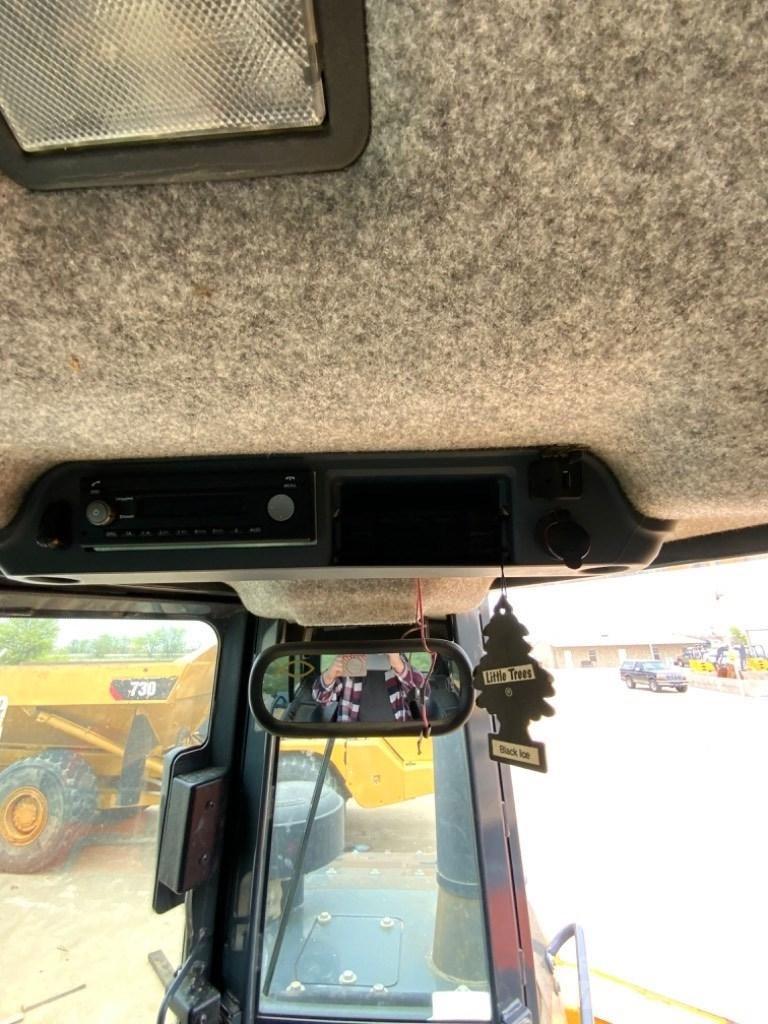 DEERE 750K Верижни булдозери
