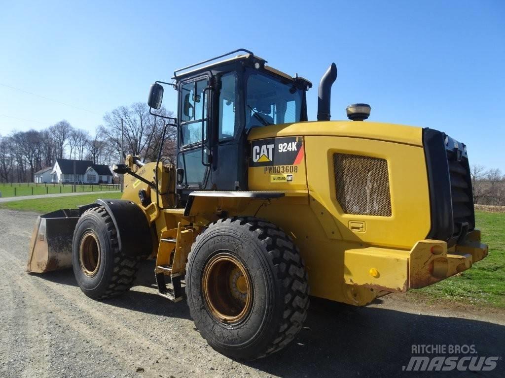 CAT 924K Колесни товарачи