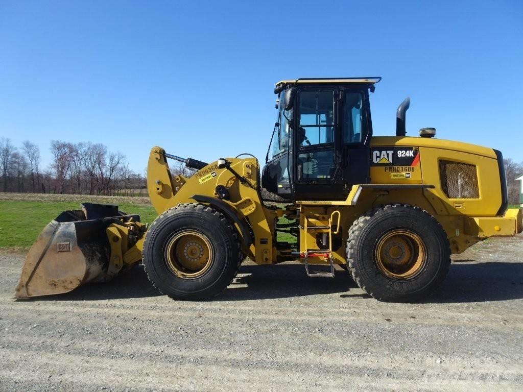 CAT 924K Колесни товарачи