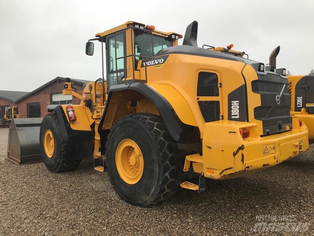 Volvo L180H Колесни товарачи