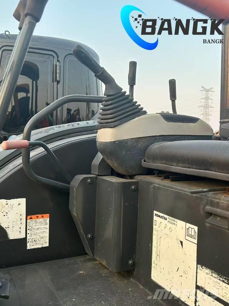  KOMΛ1‘SU PC40-MR Верижен екскаватор