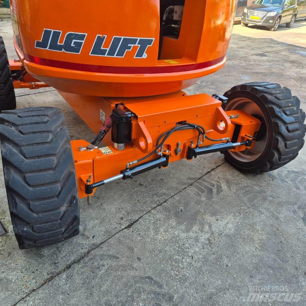 JLG 600 AJ Съчленени стрелови подемници