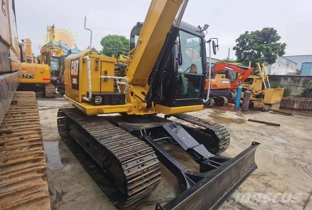 CAT 308 E 2 Средни екскаватори 7т - 12т