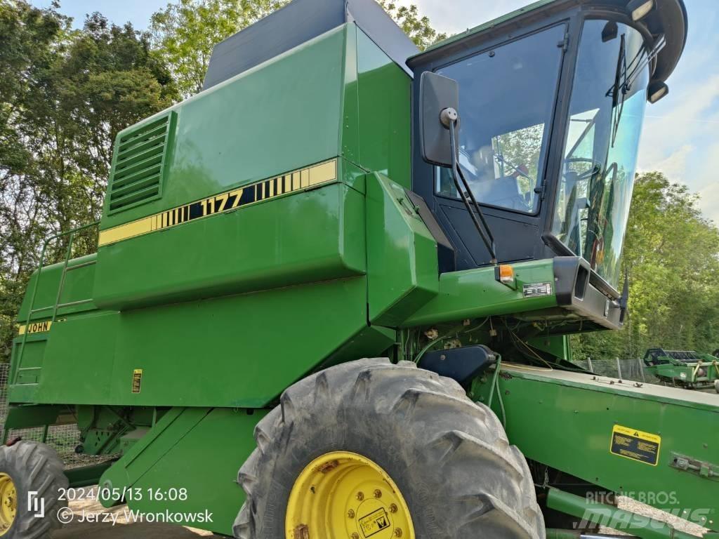 John Deere 1177 Комбайни