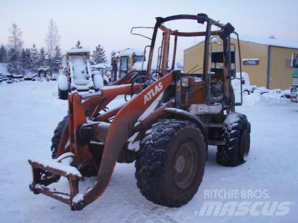 Atlas AS 80 Колесни товарачи