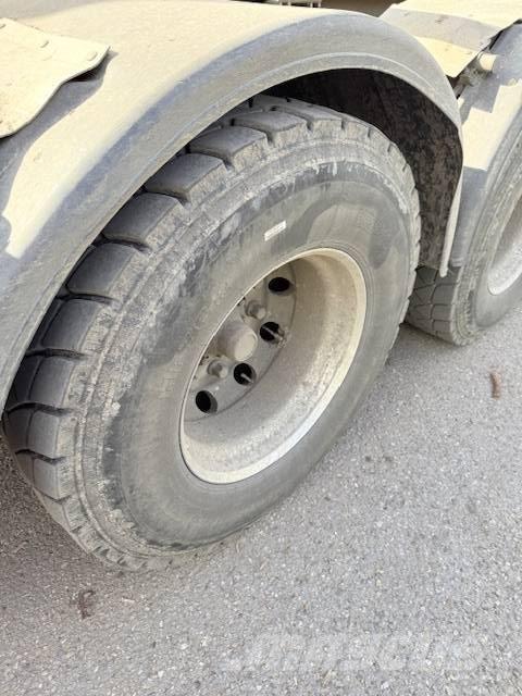 Scania S 580 Влекачи