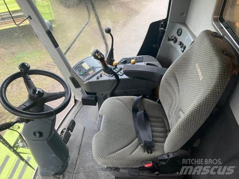 CLAAS AVERO 240 Комбайни