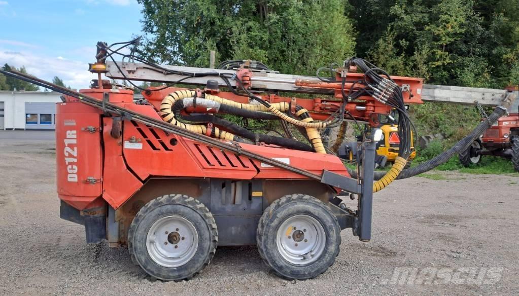 Sandvik DC 121R Апаратура за повърхностна редова сеидба